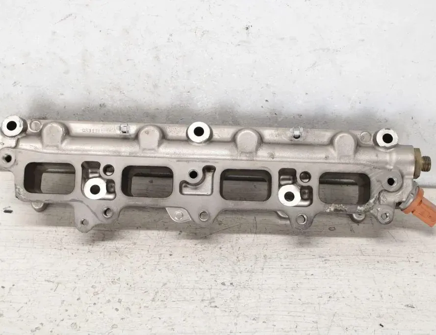VOLKSWAGEN Tiguan 1 generation (2007-2017) Indsugningsmanifold GK284AHB,28347502AQ 33300753
