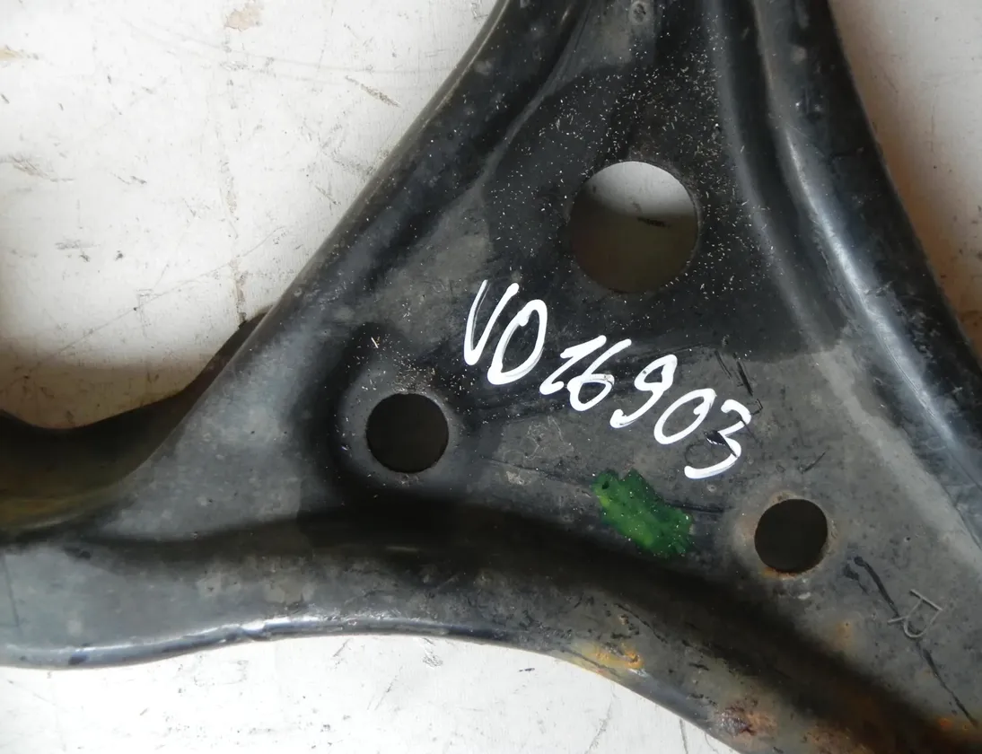 TOYOTA iQ 1 generation (2008-2020) Forreste venstre arm 25162781