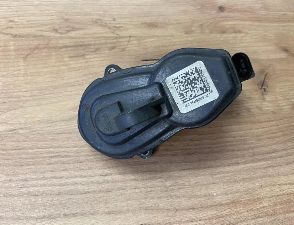 AUDI Q5 FY (2016-2024) Håndbremse motor 80A615406,RIGHT 33474369