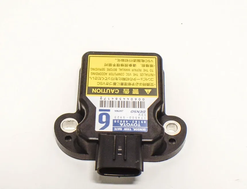 TOYOTA Prius 3 generation (XW30) (2009-2015) Accelerationssensor 89183-48030,174500-5923 11121750