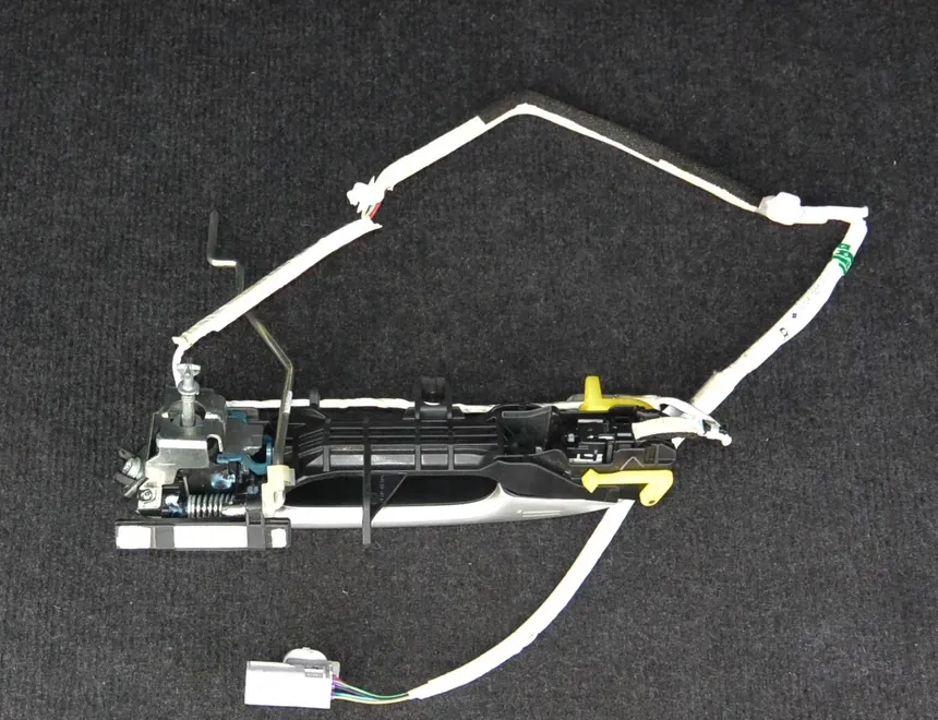 TOYOTA iQ 1 generation (2008-2020) Forreste højre dør udvendigt håndtag 1766911