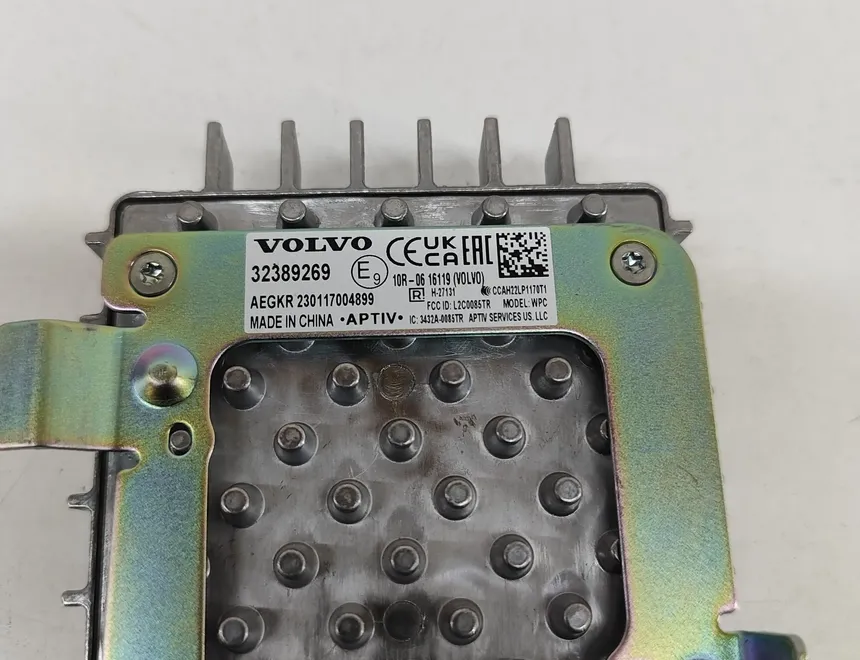 VOLVO XC40 1 generation (2017-2024) Trådløs ladestation 10R-0616119,3432A-0085TR,32389269 26250963