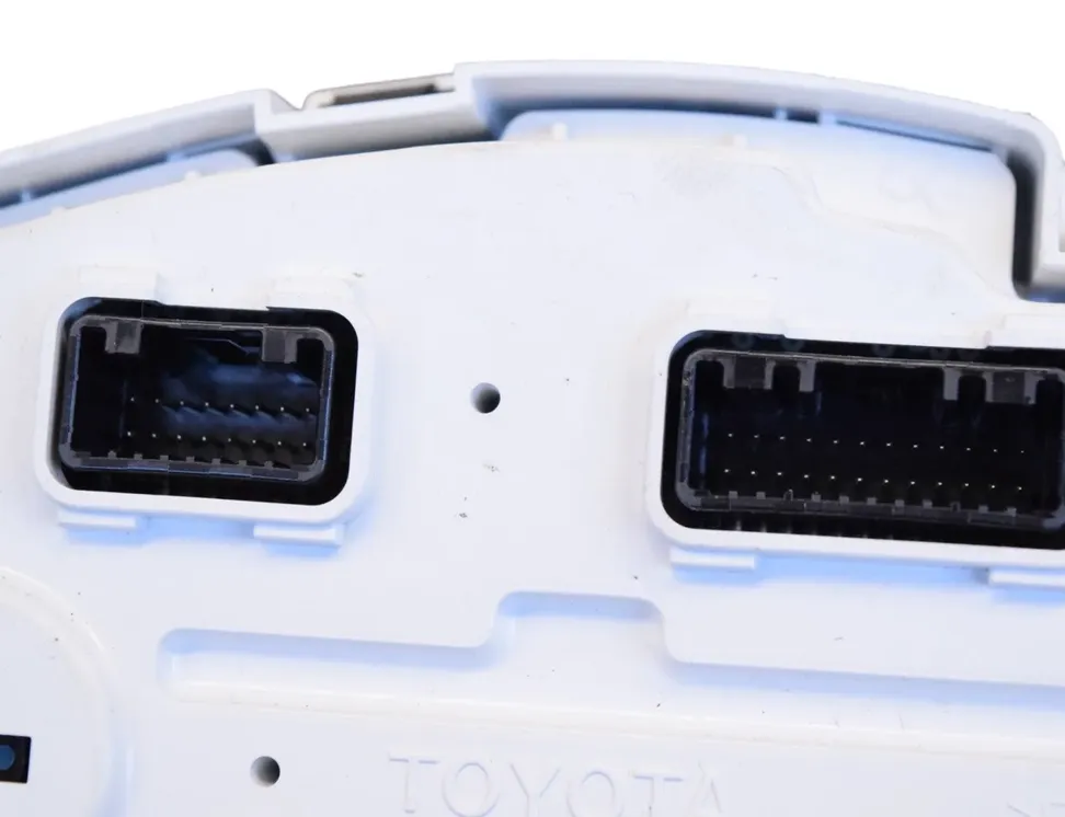 TOYOTA iQ 1 generation (2008-2020) Speedometer 83800-74012,83800-74083 28399383