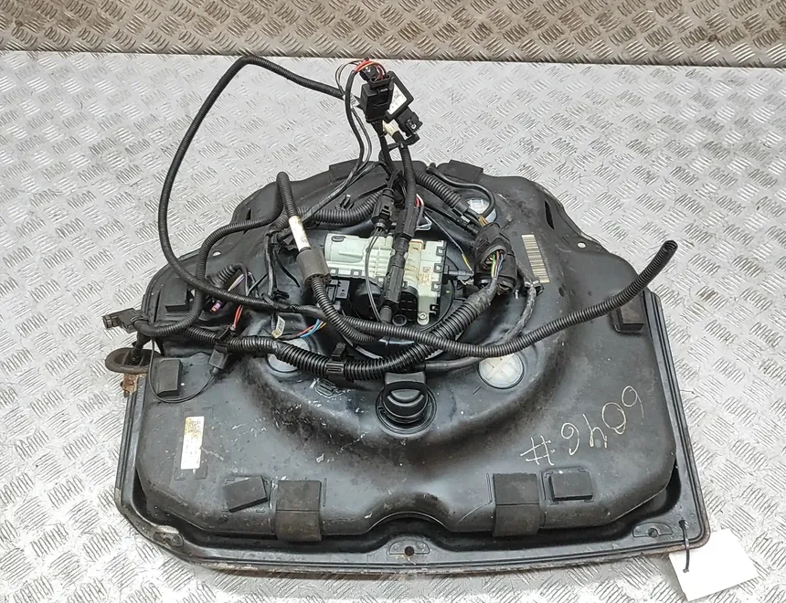 VOLKSWAGEN Touareg 2 generation (2010-2018) AdBlue Tank 7P0131878,0928404016 34513362