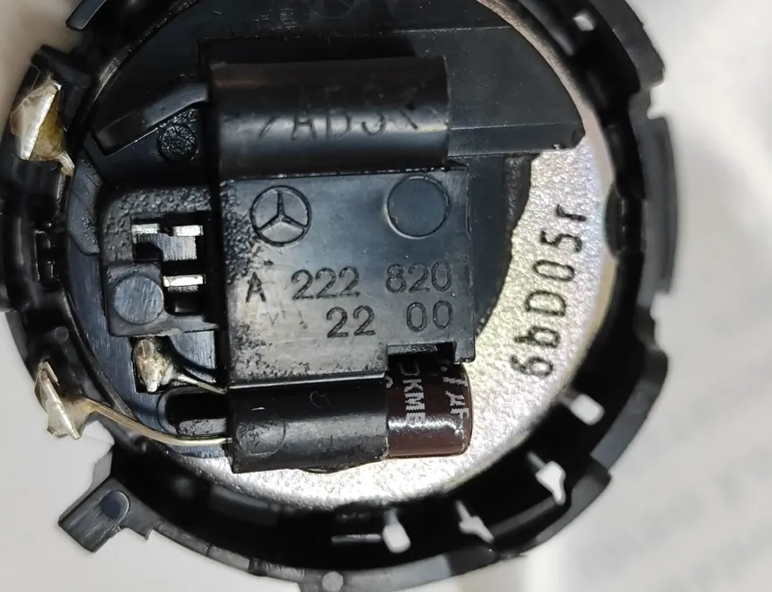 MERCEDES-BENZ GLC 253 (2015-2019) Højre forreste dørhøjttaler A2228202200 31620066