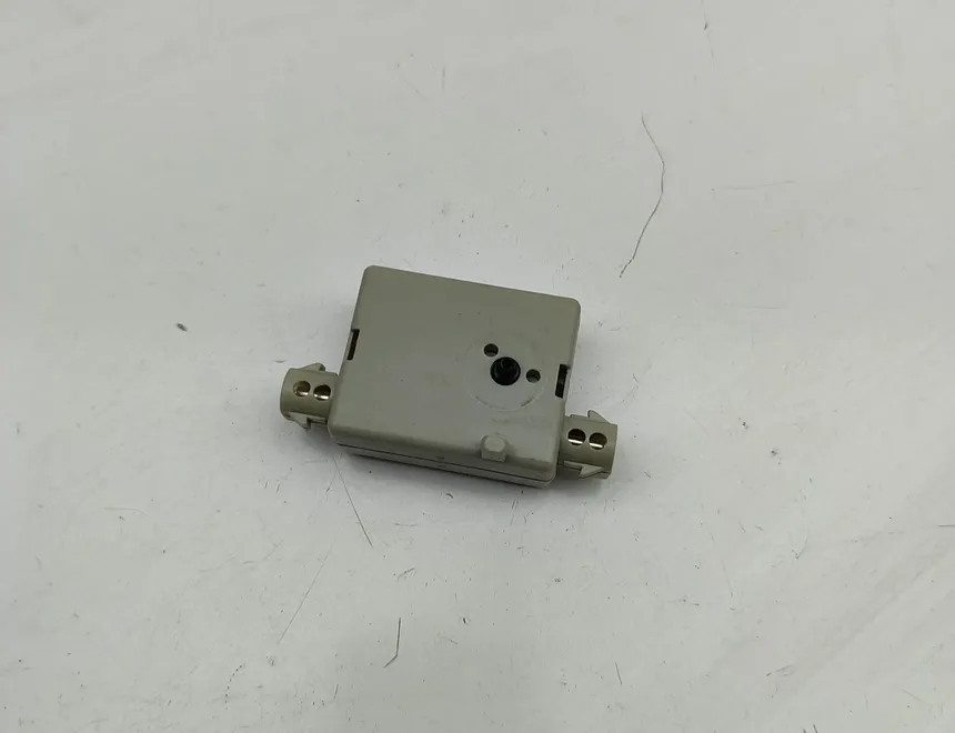 BMW X2 F39 (2017-2023) Bootlid-antenneforstærker 2622341 31798573