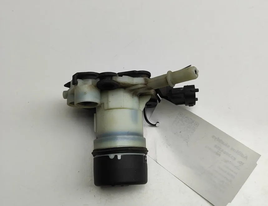 RENAULT Master 3 generation (2010-2023) AdBlue pumpe F01C070013,911680A 33084358