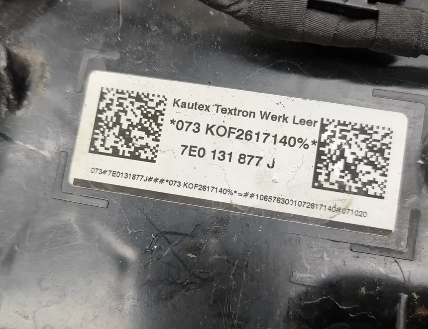 VOLKSWAGEN Transporter T6 (2015-2024) AdBlue Tank 7E0131877J,2N0131969A,0444040024 33351858