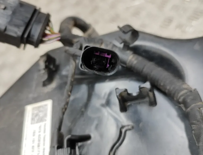 VOLKSWAGEN Transporter T6 (2015-2024) AdBlue Tank 7E0131877J,2N0131969A,0444040024 33351858