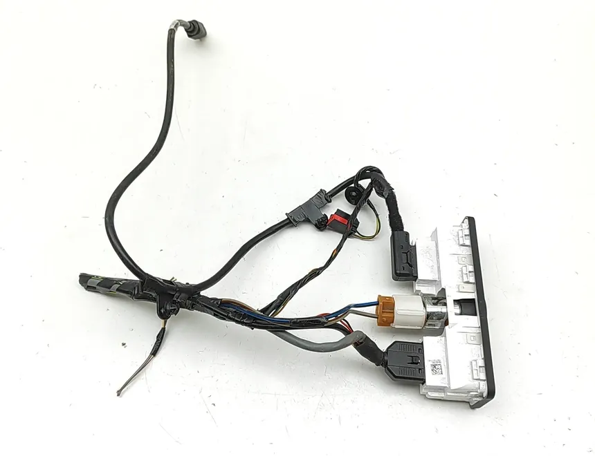 JAGUAR F-Type 1 generation (2013-2024) Yderligere musikafspillerstik FK72-19C166-GB 33726362