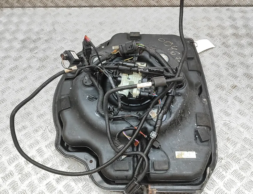 VOLKSWAGEN Touareg 2 generation (2010-2018) AdBlue Tank 7P0131878,0928404016 34513362