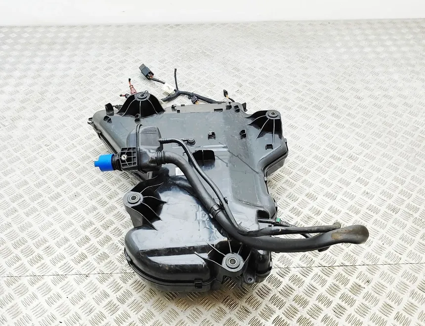 VOLKSWAGEN Multivan T7 (2021-2024) AdBlue Tank 7T0131877,5WA131969,0444040051 34512348