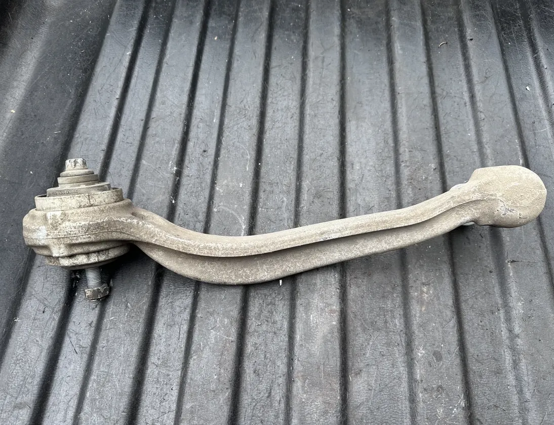 MERCEDES-BENZ C-Class W205/S205/C205 (2014-2023) Forreste venstre arm 20500LI,a2053330014 27501251