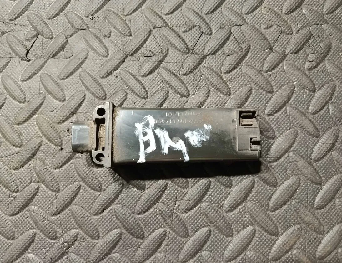 BMW 6 Series F06/F12/F13 (2010-2018) Dæktrykssensor 6851214 35103930