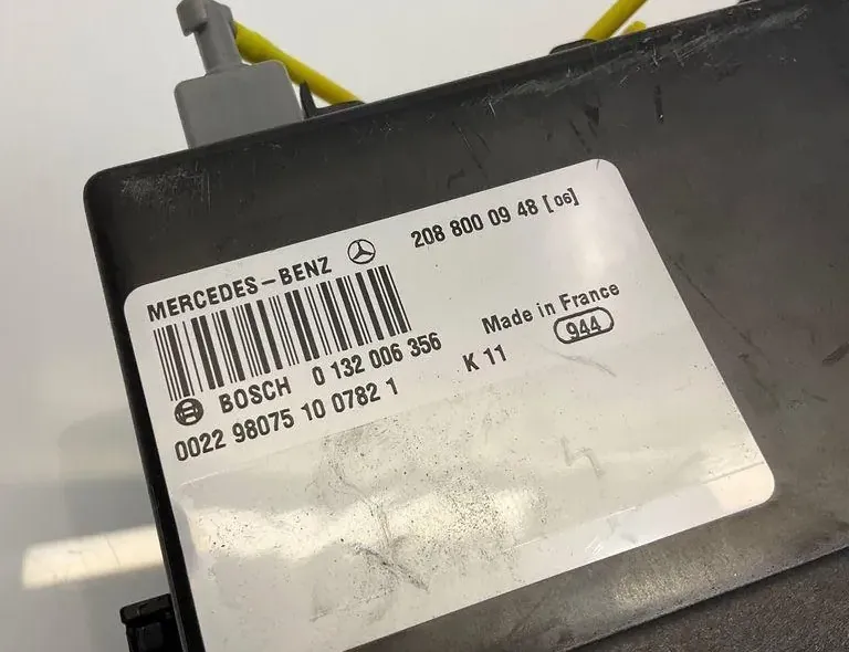 MERCEDES-BENZ E-Class W210 (1995-2002) Centrallås Vakuumpumpe A2088000948,2088000948 33342807