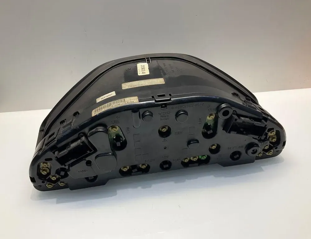 MERCEDES-BENZ E-Class W210 (1995-2002) Speedometer 33343831