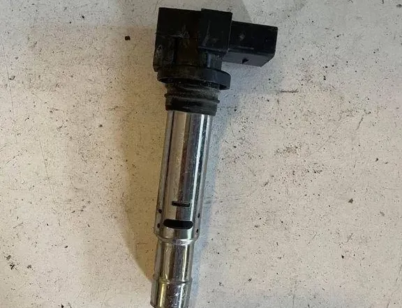 VOLKSWAGEN Polo 4 generation (2001-2009) Højspændingstændingsledning (stikledning) 0040102030 34766633