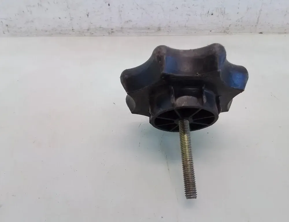 SKODA Octavia 1 generation (1996-2010) Hjulbolt 1J0803899 35100738