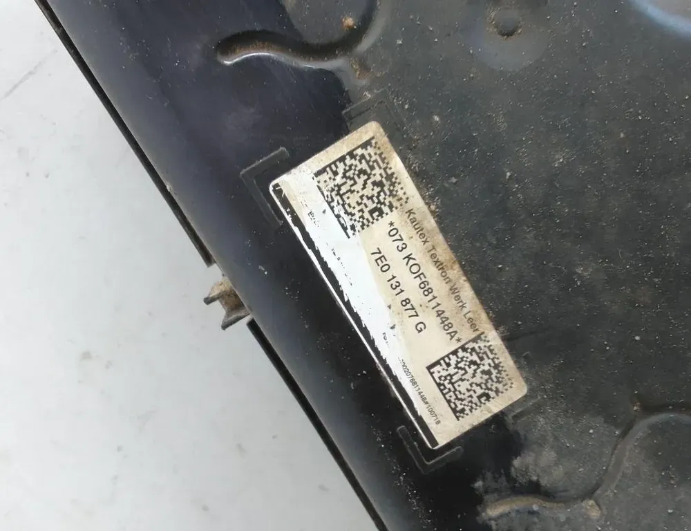 VOLKSWAGEN Transporter T6 (2015-2024) AdBlue Tank 7E0131877G 35080126