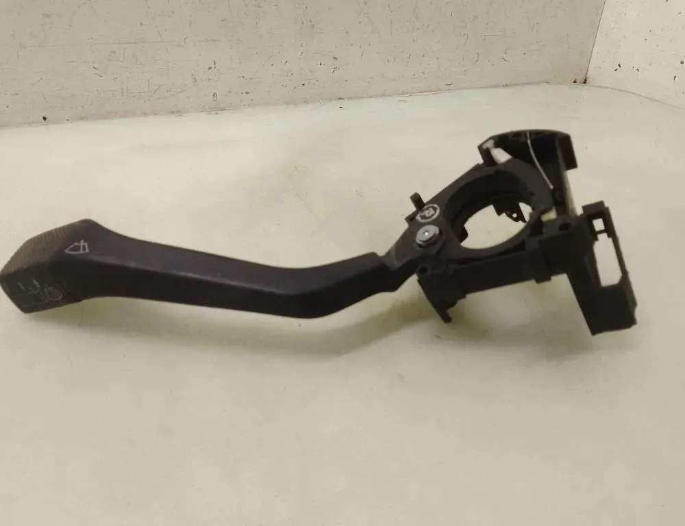 VOLKSWAGEN Golf 3 generation (1991-1998) Visker kontrol 35101013