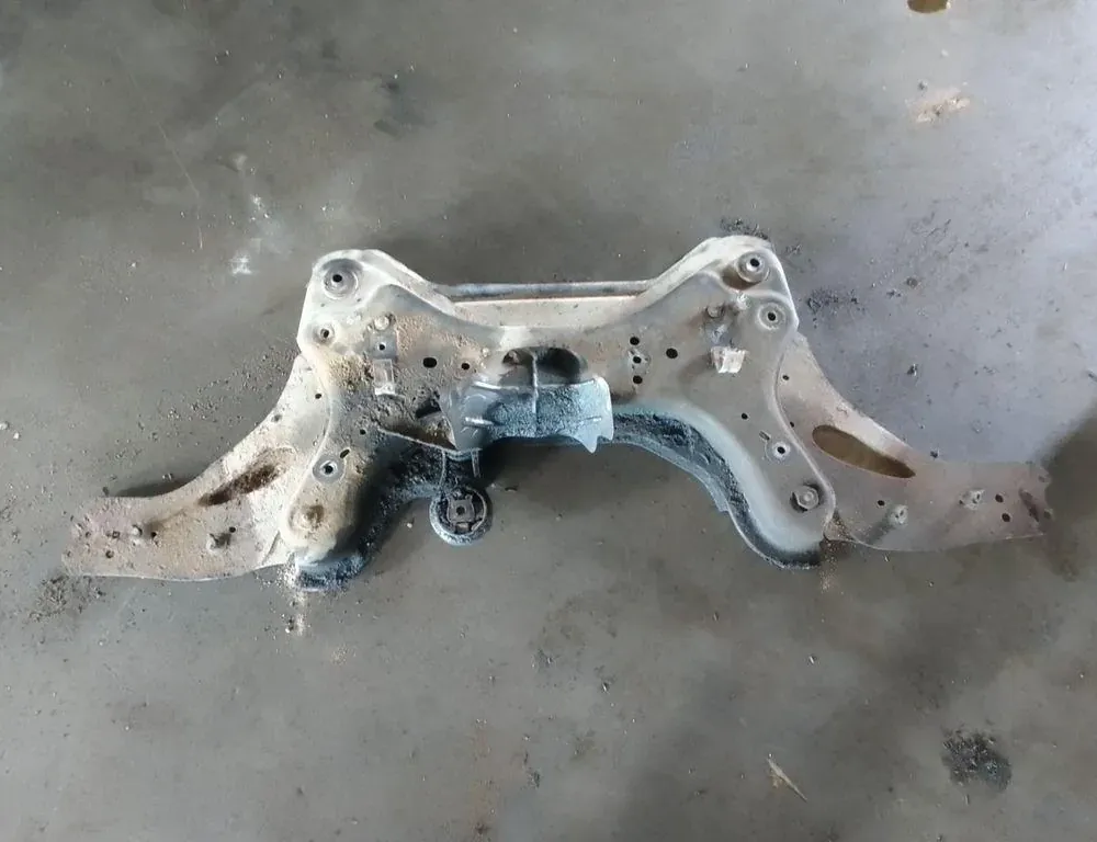 RENAULT Trafic 2 generation (2001-2015) Frontaffjedret underramme 35098063