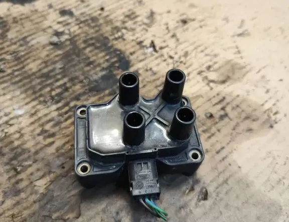 FORD Focus 1 generation (1998-2010) Højspændingstændingsledning (stikledning) 4M5G12029ZA,0221503485 34894551