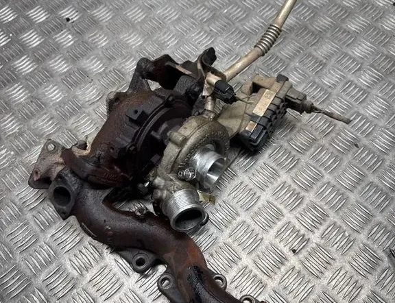 LAND ROVER Discovery 4 generation (2009-2016) Turbolader Ax206k682cc 33177752