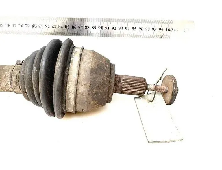 VOLVO V50 1 generation (2003-2012) Forreste højre drivaksel 33503556