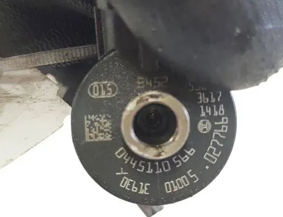 CITROËN C4 Picasso 2 generation (2013-2018) Brændstofinjektor 0445110566 33505153