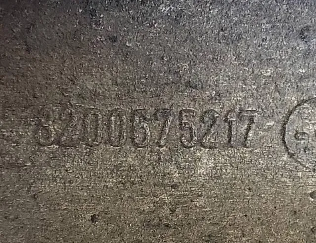 RENAULT Master 3 generation (2010-2023) Bagerste motorbeslag 8200675217 33511475