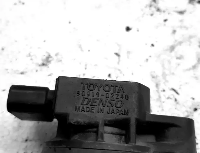 TOYOTA iQ 1 generation (2008-2020) Højspændings tændspole 9091902240 17494608