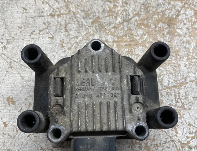 SEAT Toledo 3 generation (2004-2010) Højspændings tændspole 0040402003 20435982