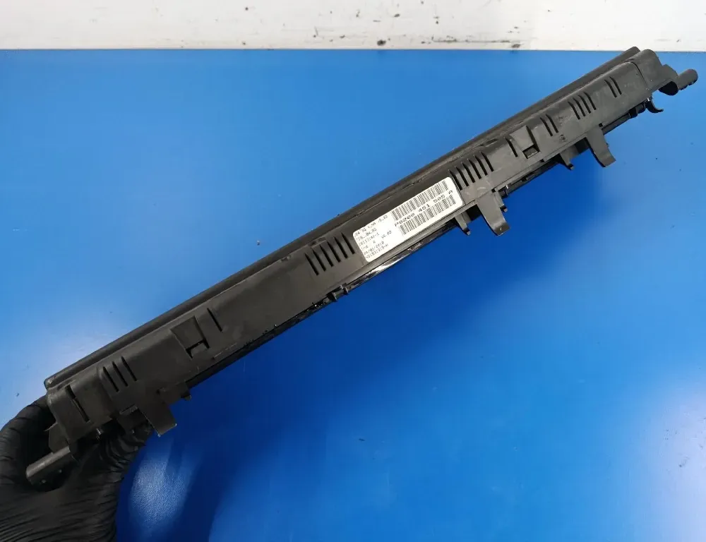 RENAULT Megane 2 generation (2002-2012) Speedometer 8200451505A 33510413