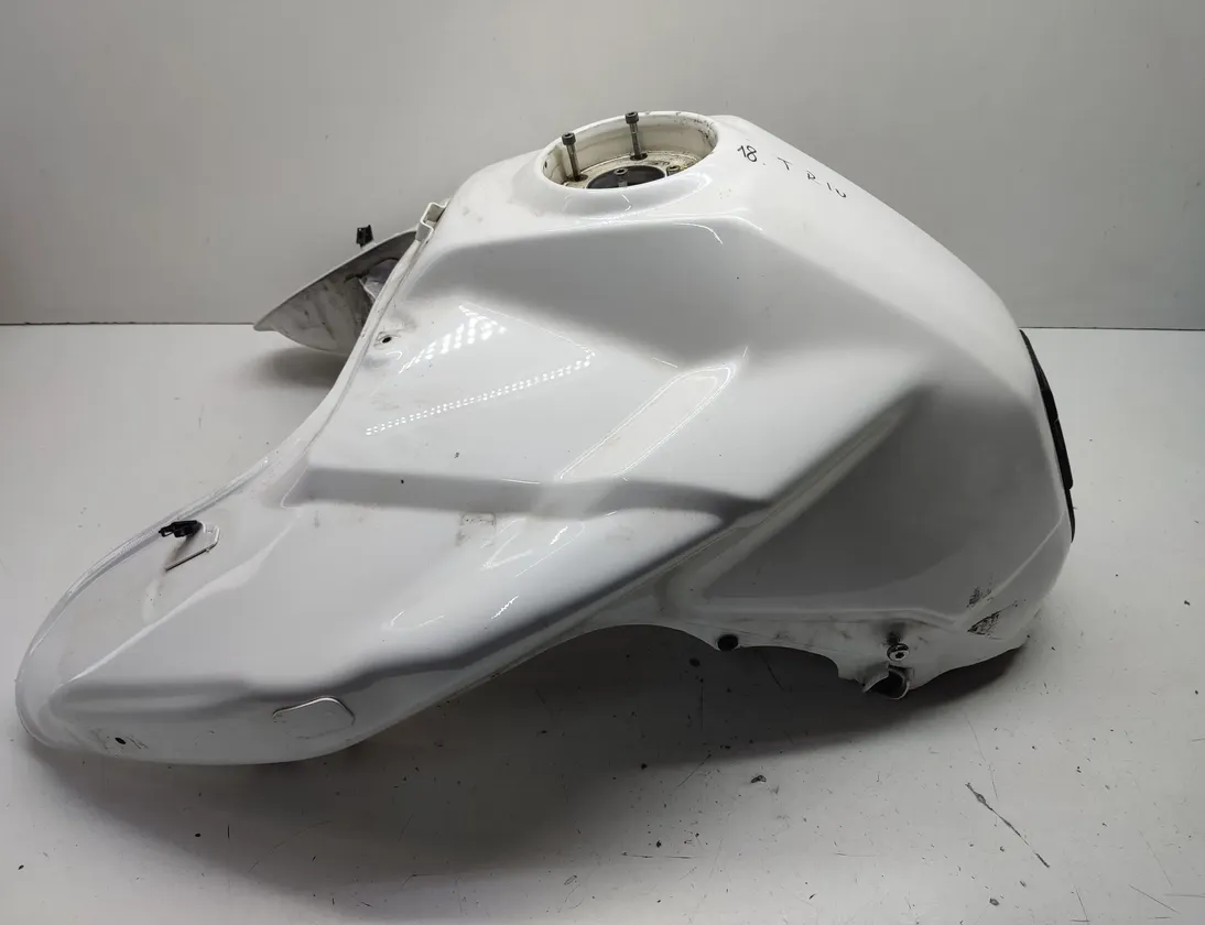TRIUMPH TIGER Benzin brændstoftank Triumph,1200 34823771