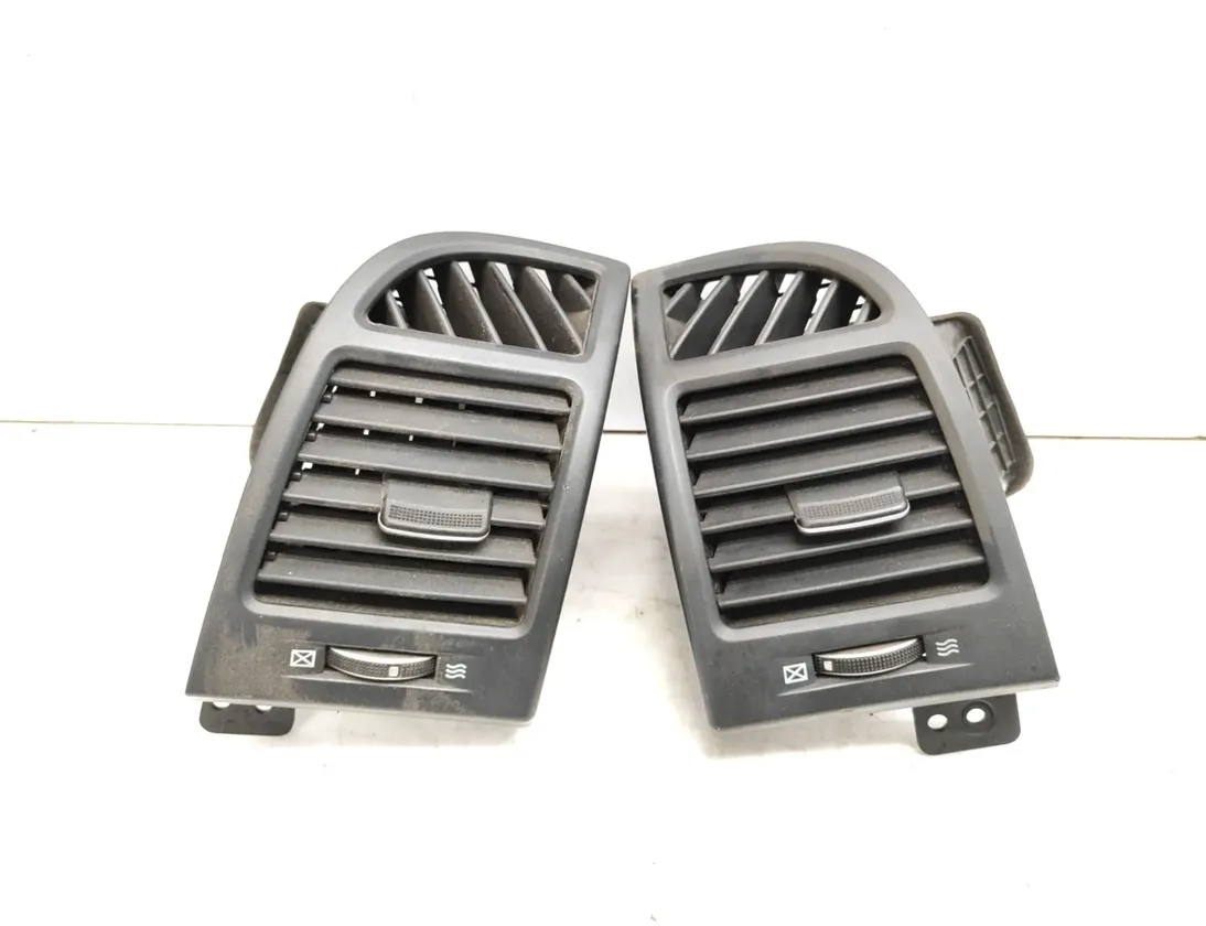 HYUNDAI Santa Fe CM (2006-2013) Dashboard luftventiler 974802B000 29894572