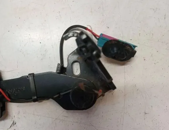 VOLVO XC60 1 generation (2008-2017) Højre bagsæde spænde 34019471,30734716 33124017