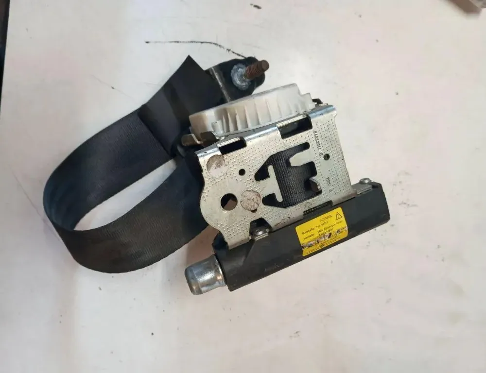 VOLVO XC60 1 generation (2008-2017) Højre bagerste sikkerhedssele 39801840 33135635