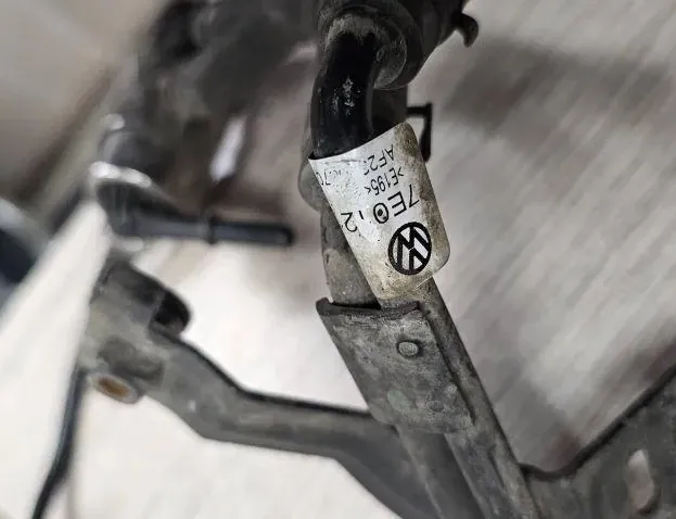 VOLKSWAGEN Transporter T6 (2015-2024) AdBlue injektorer 7e0131113C 34778961