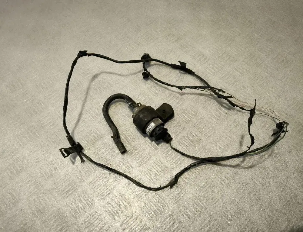 BMW X4 G02 (2018-2024) AdBlue pumpe 7354384 30646857