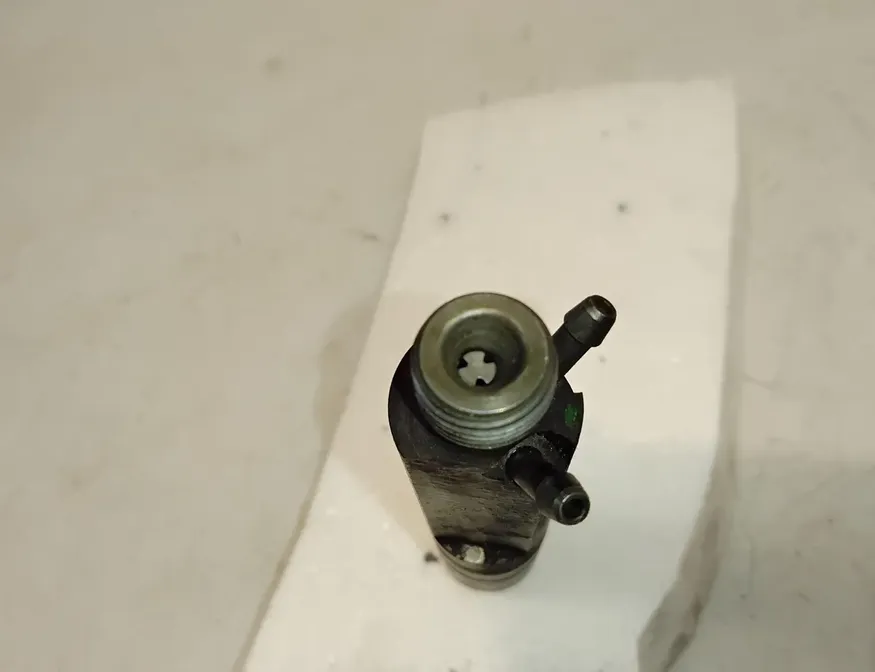 VOLKSWAGEN Sharan 1 generation (1995-2010) Brændstofinjektor 028130201J 27723340