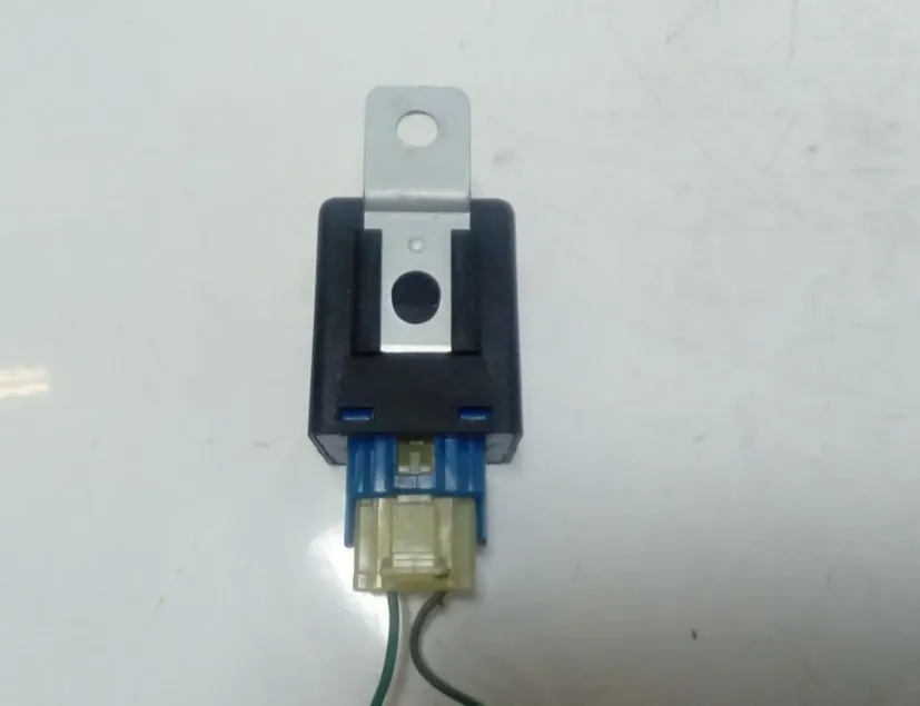 HYUNDAI Santa Fe CM (2006-2013) Relæer 395104A000 28530628