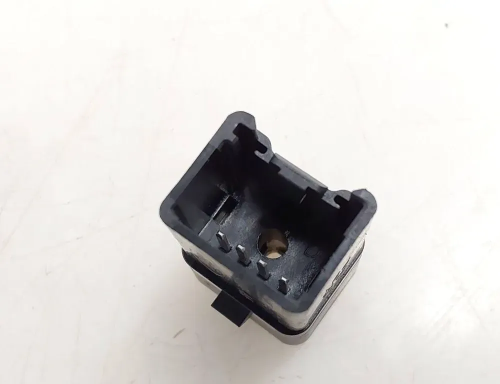 FORD Transit 4 generation (2013-2024) Yderligere musikafspillerstik DM5T19A164AA 33186247