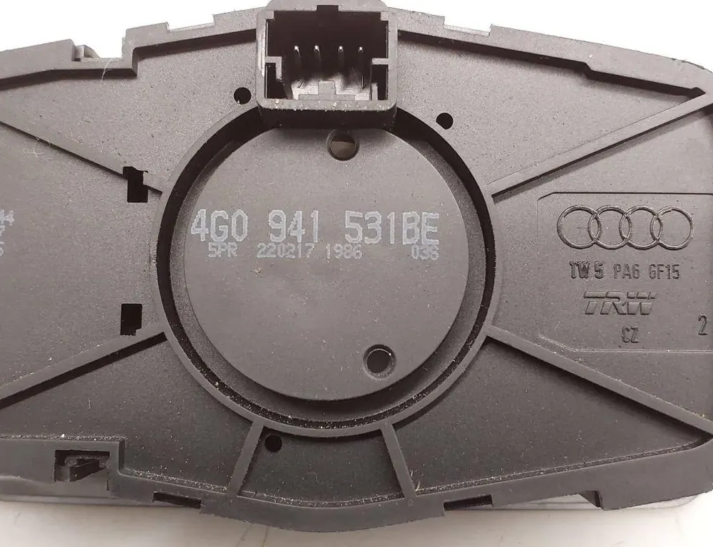 AUDI A4 B8/8K (2011-2016) Forlygtekontakt kontrolenhed 4G0941531BE 34062680