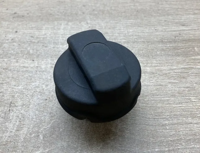 VOLKSWAGEN Golf 1 generation (1974-1993) Brændstoftankklap 191201553A 34435619