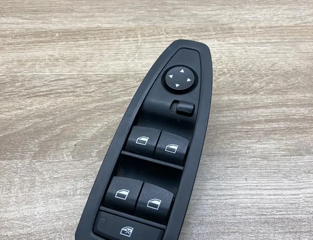 BMW 4 Series F32/F33/F36 (2013-2020) Kontrolkontakter til venstre bagdørs rude 9208110,7283832 34293513