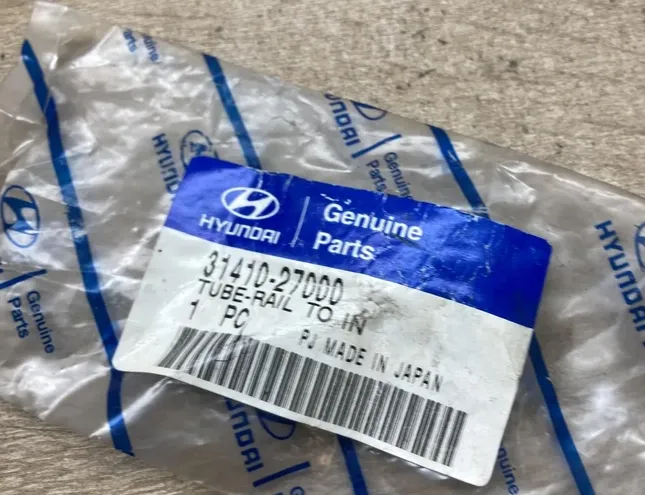 HYUNDAI Santa Fe SM (2000-2013) Brændstofinjektorens forsyningsledning/rør 3141027000 34289980