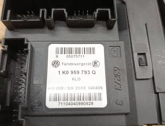 VOLKSWAGEN Touareg 1 generation (2002-2010) Forreste venstre dør vinduesregulator motor 1K0959793Q 35051161