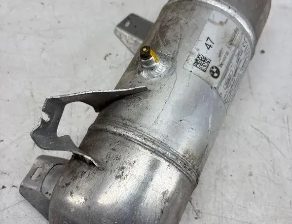 BMW 7 Series G11/G12 (2015-2023) Luftbeholder 040417,6861937 35053118