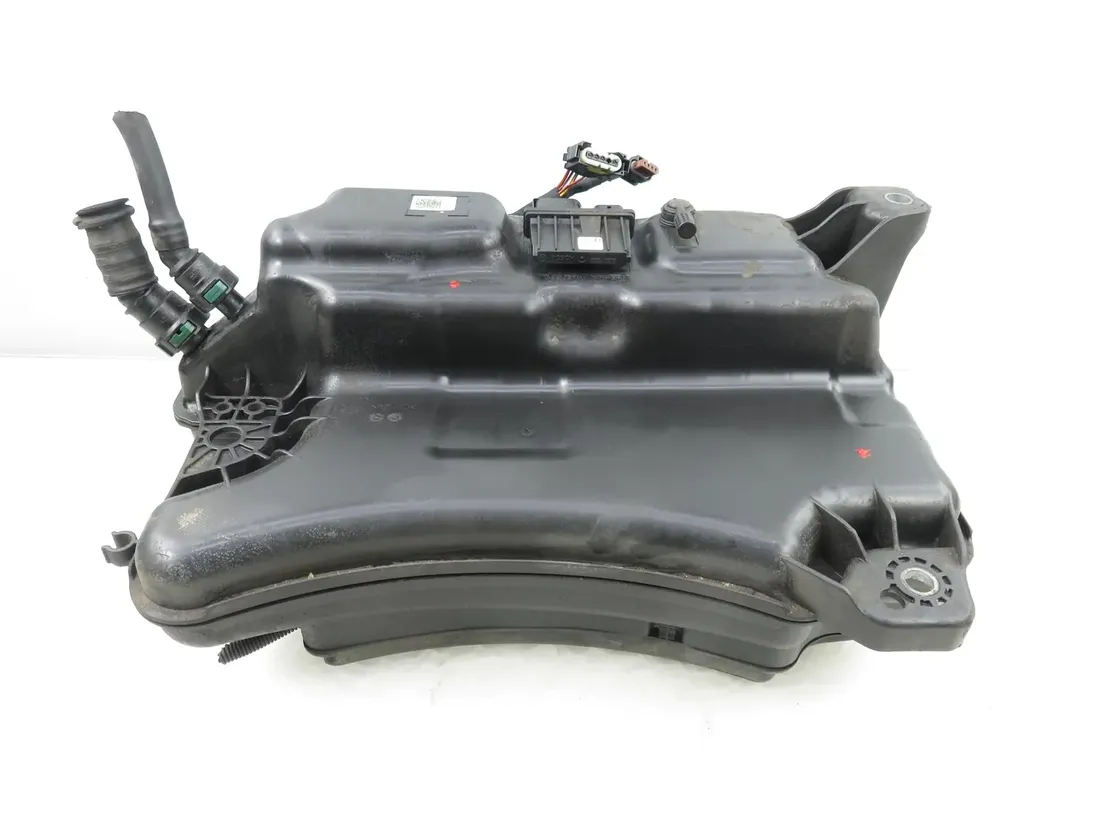VOLKSWAGEN Variant VII TDI (2014-2024) AdBlue Tank 5Q0131877F 35060968