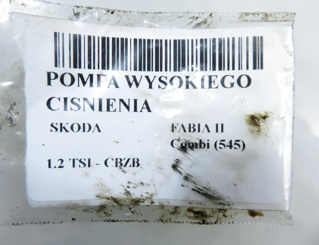 SKODA Fabia 2 generation  (2010-2014) Højtryksbrændstofpumpe 03C127026D 33526836
